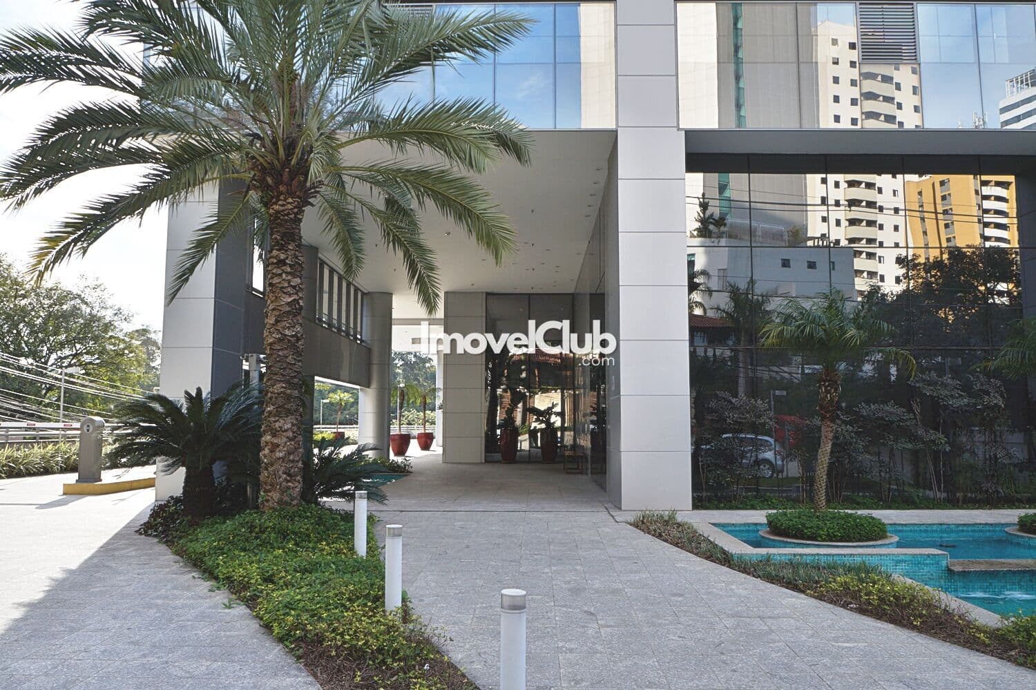 Sala Comercial para Alugar, com 159,46 metros, 03 vagas, no 18 do Forte, Alphaville, Barueri/SP
