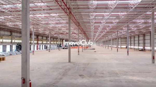 Galpão modular para locação, com 1.905,00 metros, com docas elevadas, condomínio fechado