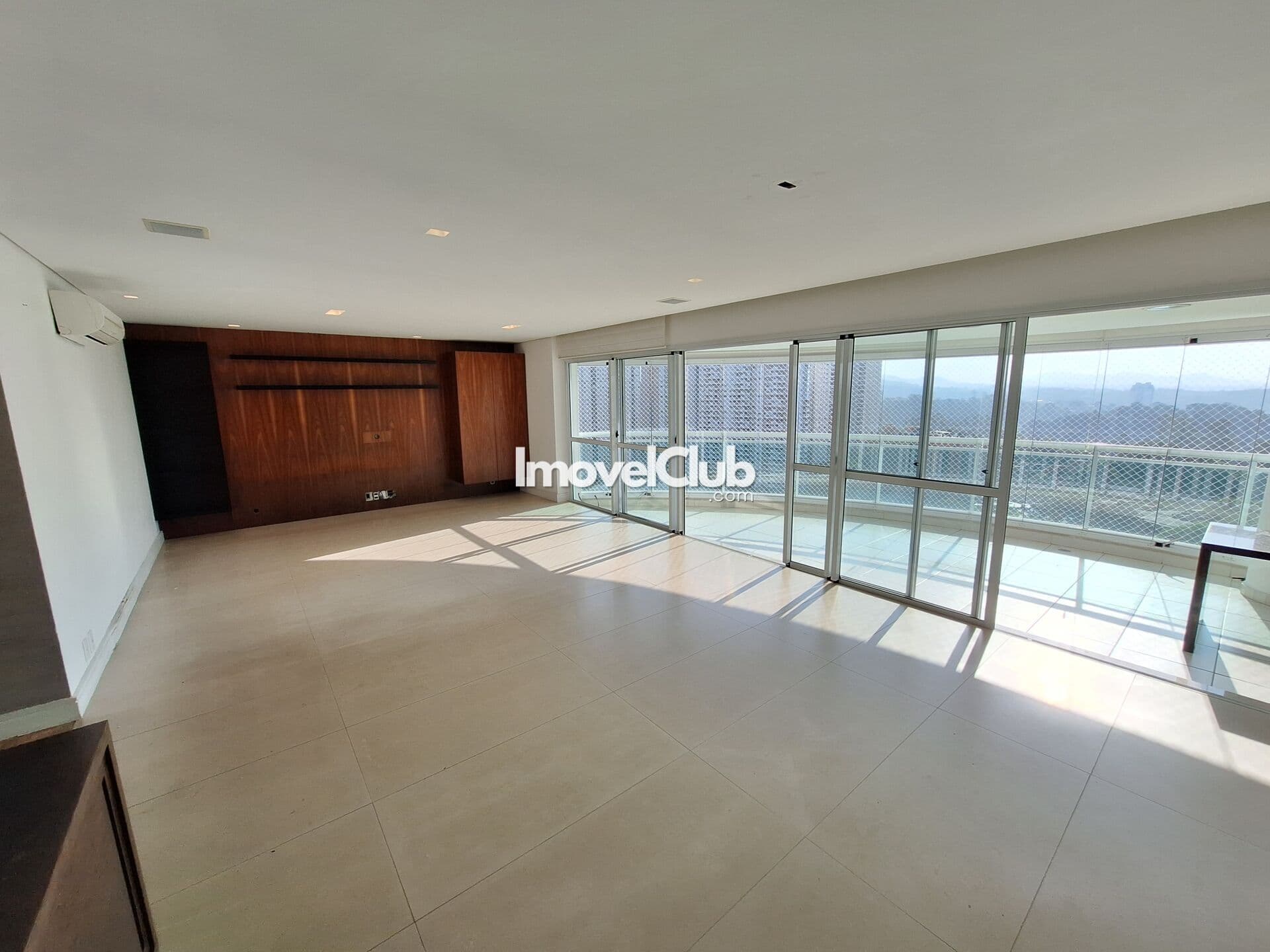 Apartamento Alto Padrão em Alphaville, Barueri/SP