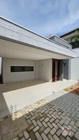 Casa Térrea Com Acabamento Premium e Fachada Moderna - Bairro São José, Crato/CE