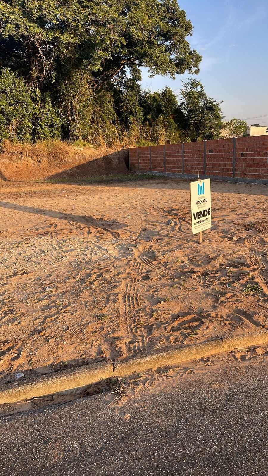 Terreno em Loteamento no Jardim Geovana l