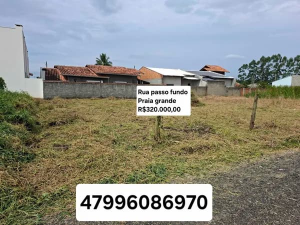 TERRENO NA PRAIA GRANDE