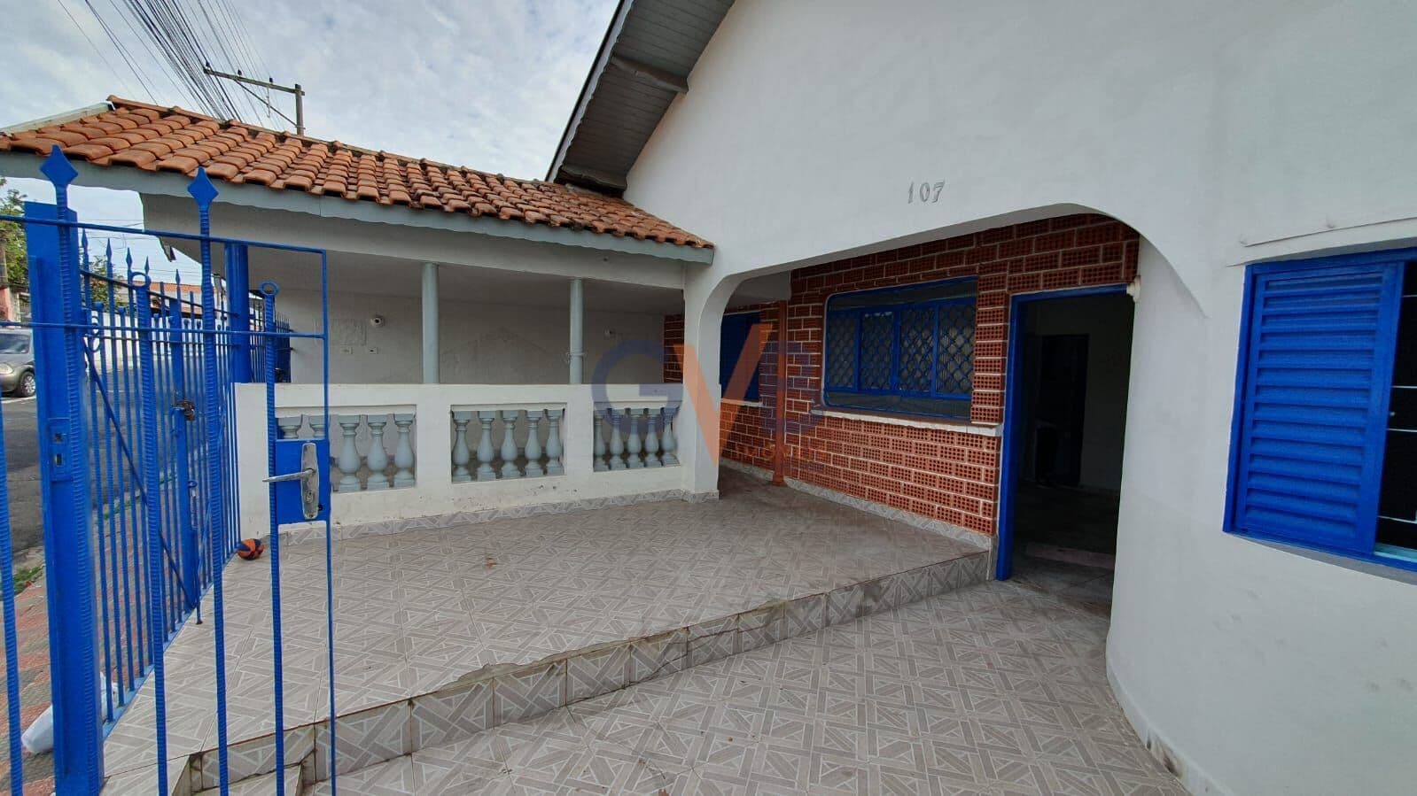 Casa 3 quartos com Edícula