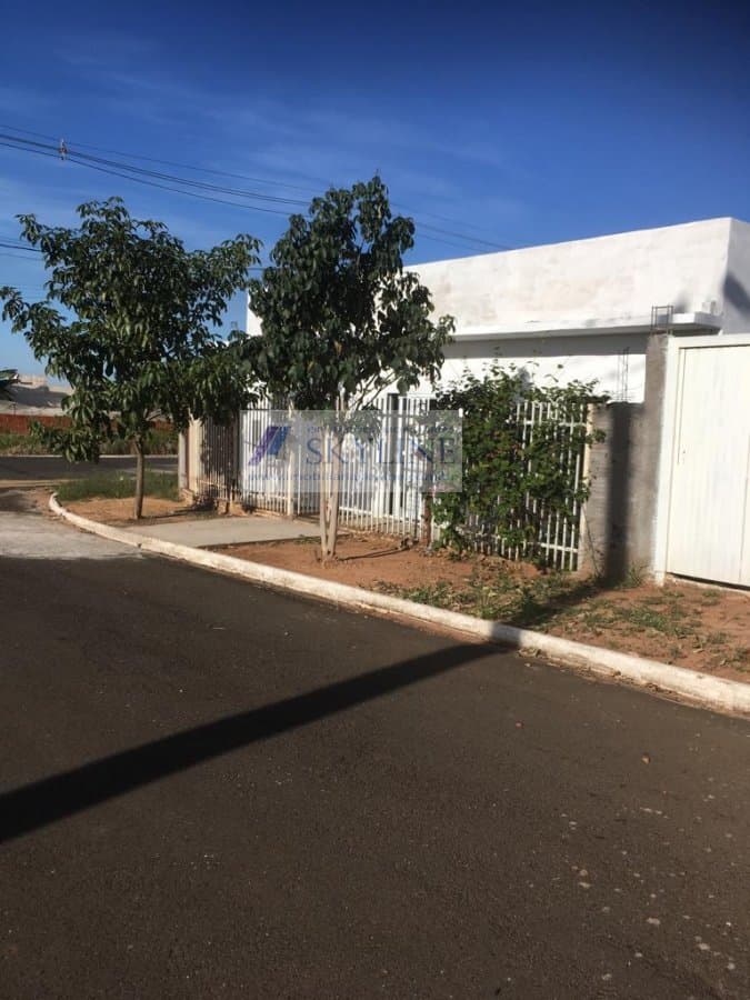 Casa Térrea para Venda em Centro Cedral-SP