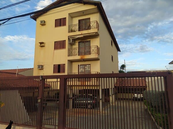 Apartamento Alto Padrão para Venda em Jardim Residencial Vetorasso São José do Rio Preto-SP