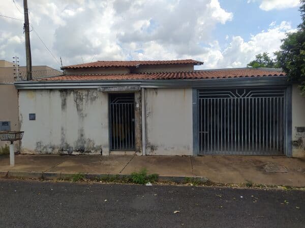 Casa em São José do Rio Preto - Jardim Arroyo
