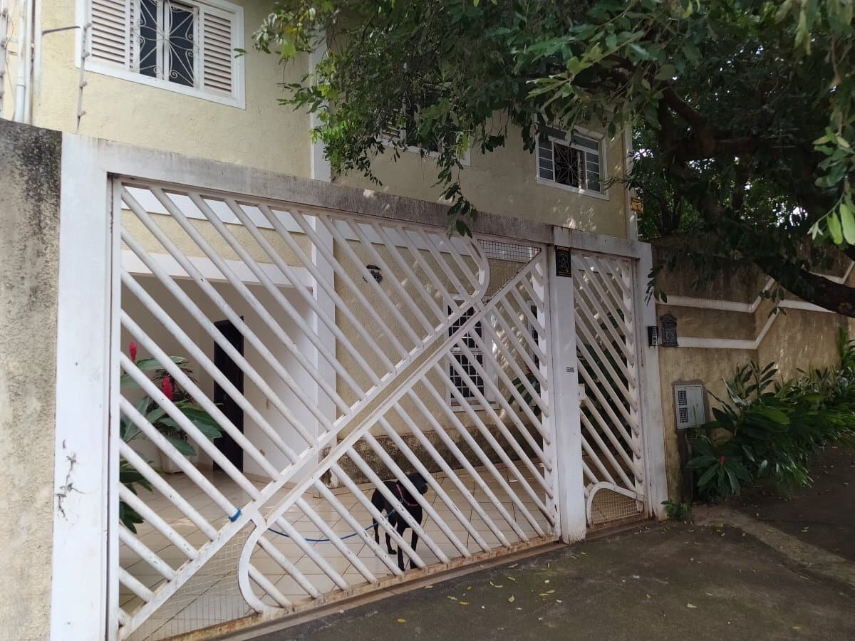 Casa Térrea para Venda em Jardim Vale do Sol São José do Rio Preto-SP
