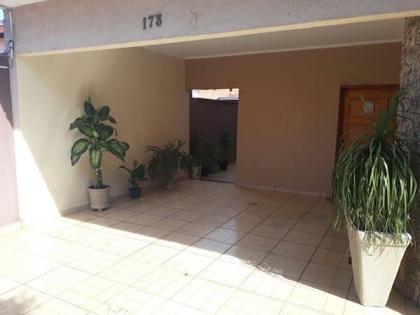 Casa Padrão para Venda em Residencial Nato Vetorasso São José do Rio Preto-SP