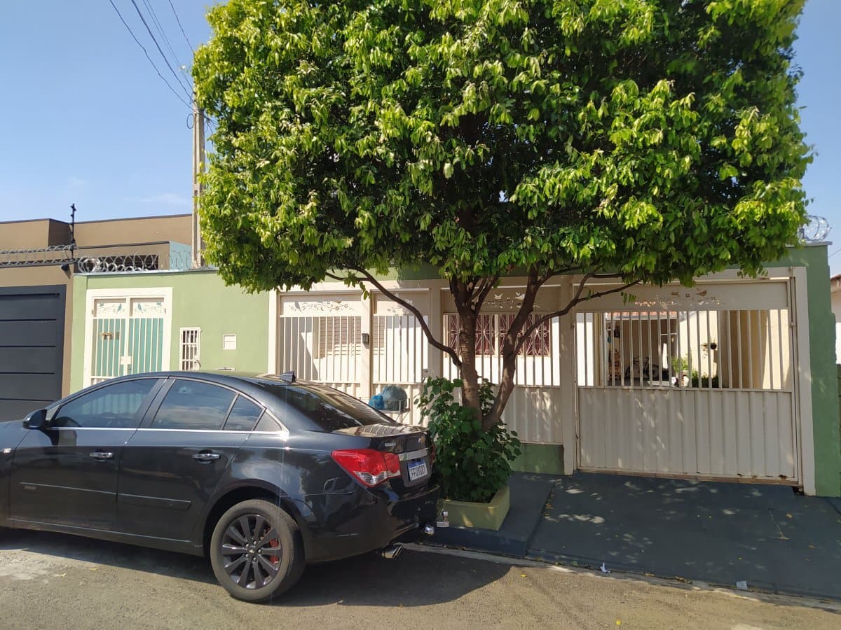 Casa Padrão para Venda em Eldorado São José do Rio Preto-SP