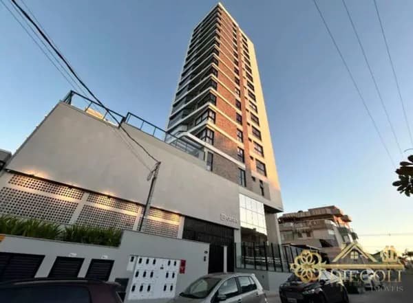 Apto 3 suítes novo em Bal. Piçarras