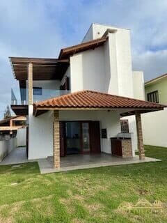 Linda casa com vista mar
