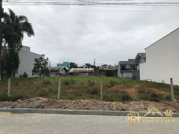 Terreno pronto para construir
