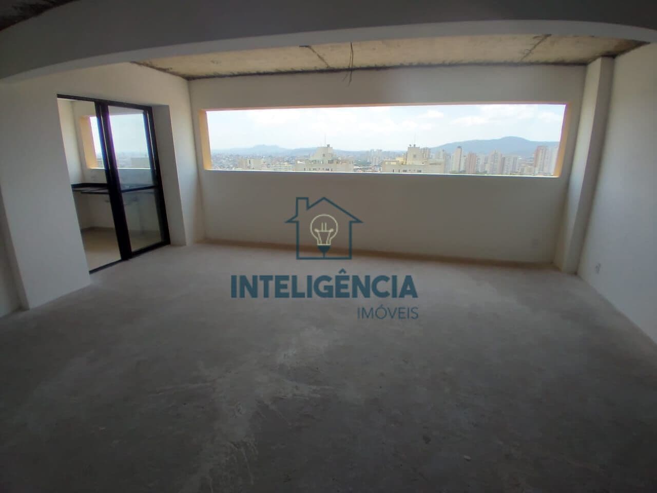 Apartamento Alto Padrão em Santana