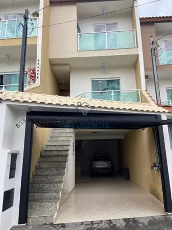 Casa Sobrado em Vila Rosa, São Paulo/SP