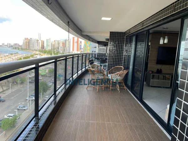 Apartamento Alto Padrão em Meireles, Fortaleza/CE