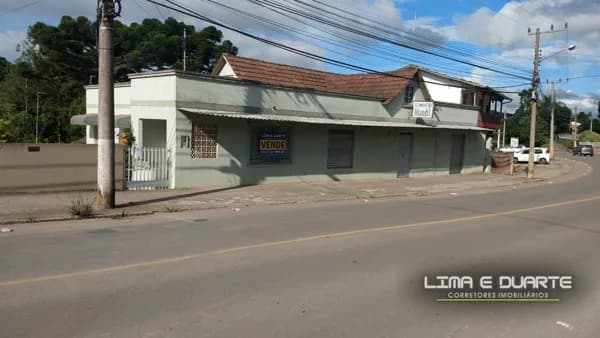 Casa Mista c/ área comercial - B. Brasília
