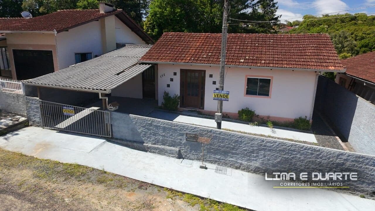 Casa de Alvenaria c/ 74,00 m2 - B. Rio Negro