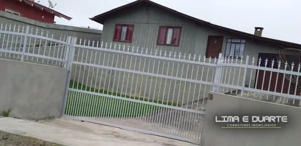 Casa Mista c/ 115,00 m2 - B. Centro