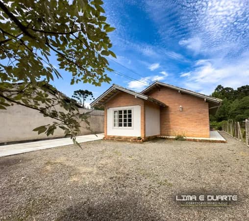 Casa Mista c/ 130,00 - B. Brasília