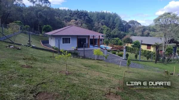 Chácara c/ 64.027 m2 - 02 Casas + Piscina - Divisa c/ o Rio Negro