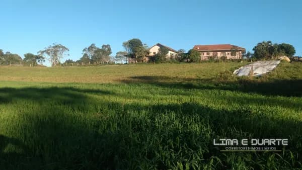 Chácara com 11.000 m2