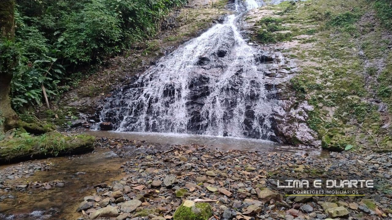 Chácara c/ Cachoeira - 206.024,50 m2 - Loc. Sertãozinho