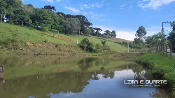 Chácara c/ 48.000,00 m2 + Casa c/ 100 m2 - B. Cruzeiro - São Bento do Sul