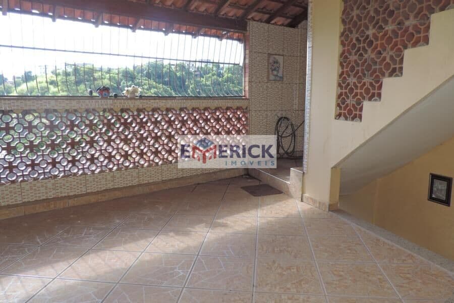 Casa 4/4 no Furtado de Menezes