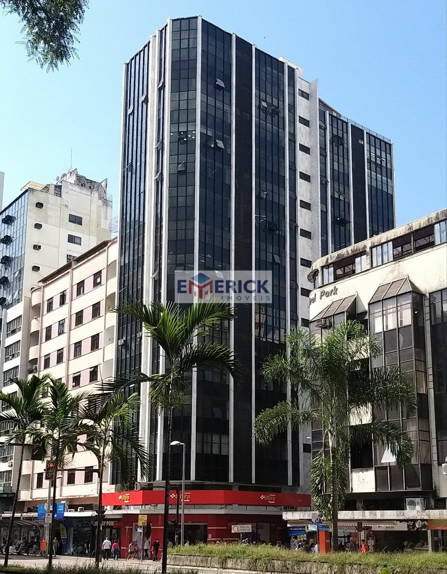 Sala Comercial no Centro de Juiz de Fora
