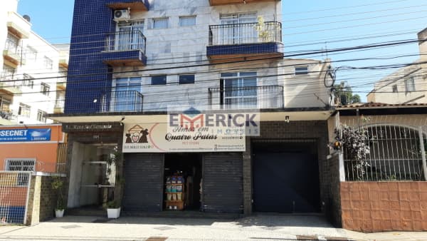 Apartamento 2/4 Térreo com área externa