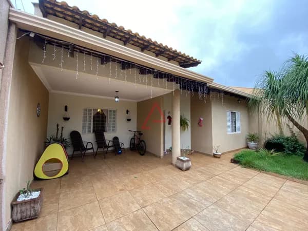 Casa com 3 Quartos à Venda, 168m² por R$650.000,00 Jardim Santa Alice, Londrina-PR