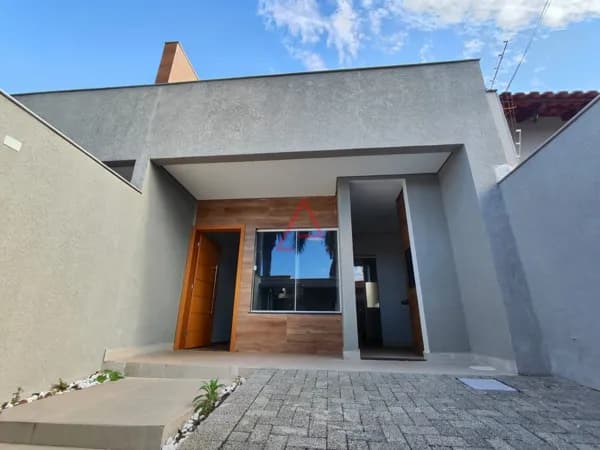 Casa com 3 Quartos à Venda, R$470.000,00, Jd. Belo Horizonte, Londrina-PR