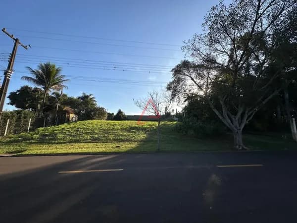 Terreno em Condomínio à Venda, 1.800m² por R$790.000,00, Cambé-PR