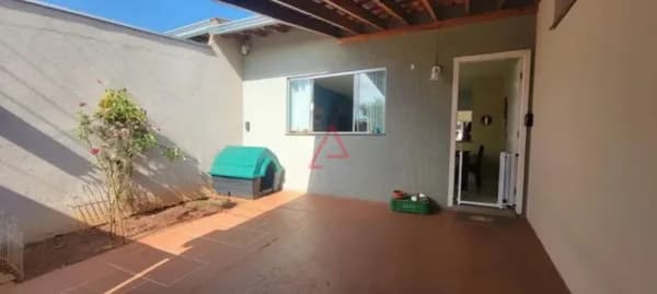 Casa com 3 quartos à Venda, 83m² por R$350.000,00, Jardim Tókio, Londrina-PR