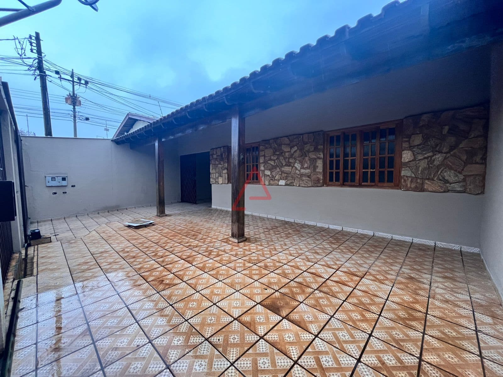 Casa com 2 quartos e edicula à Venda, por R$320.000,00, Luiz de Sá, Londrina-PR