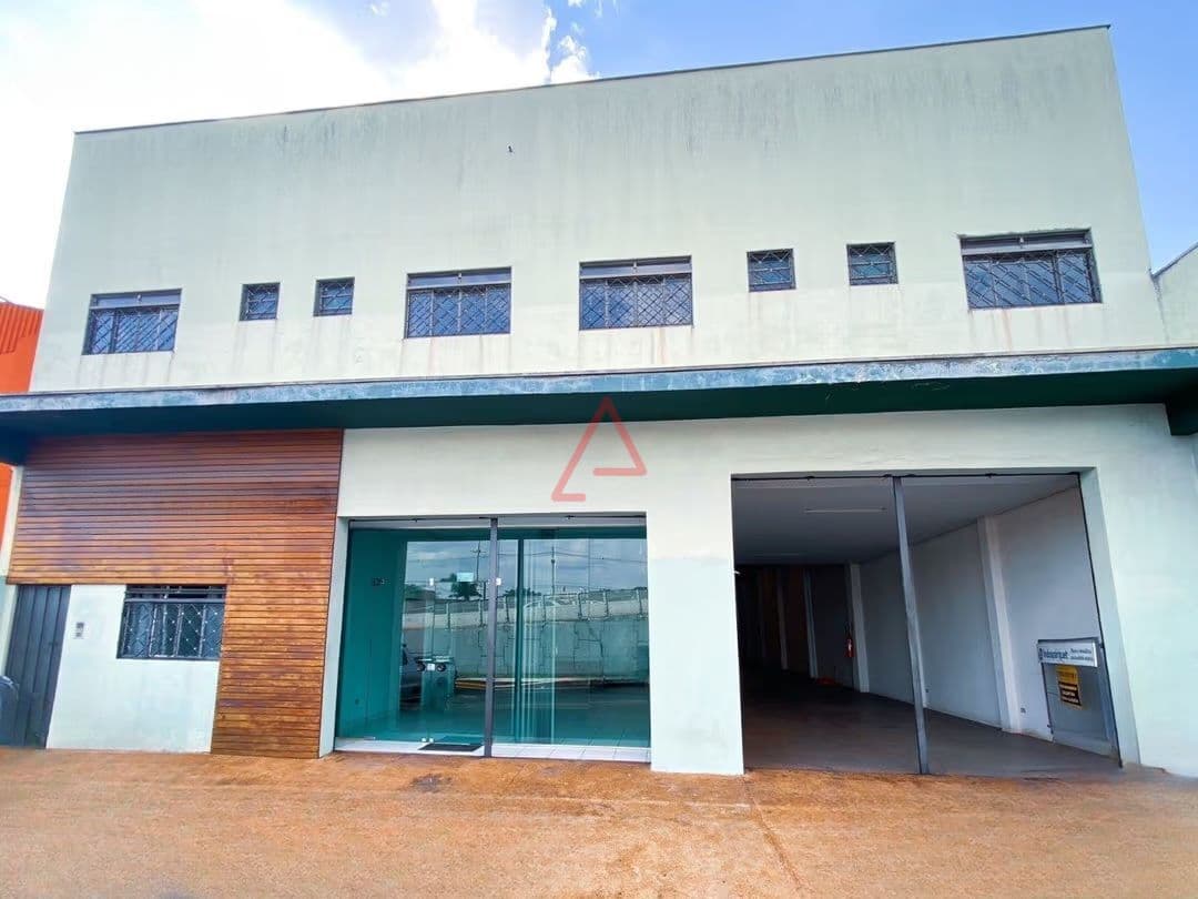 Pavilhão/Galpão Salão Comercial à Venda, 730m² por R$1.850.000,00, Centro, Londrina-PR