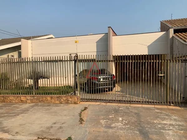 Casa com 2 Quartos (suíte) à Venda, 250m² por R$550.000,00, Alpes, Londrina-PR