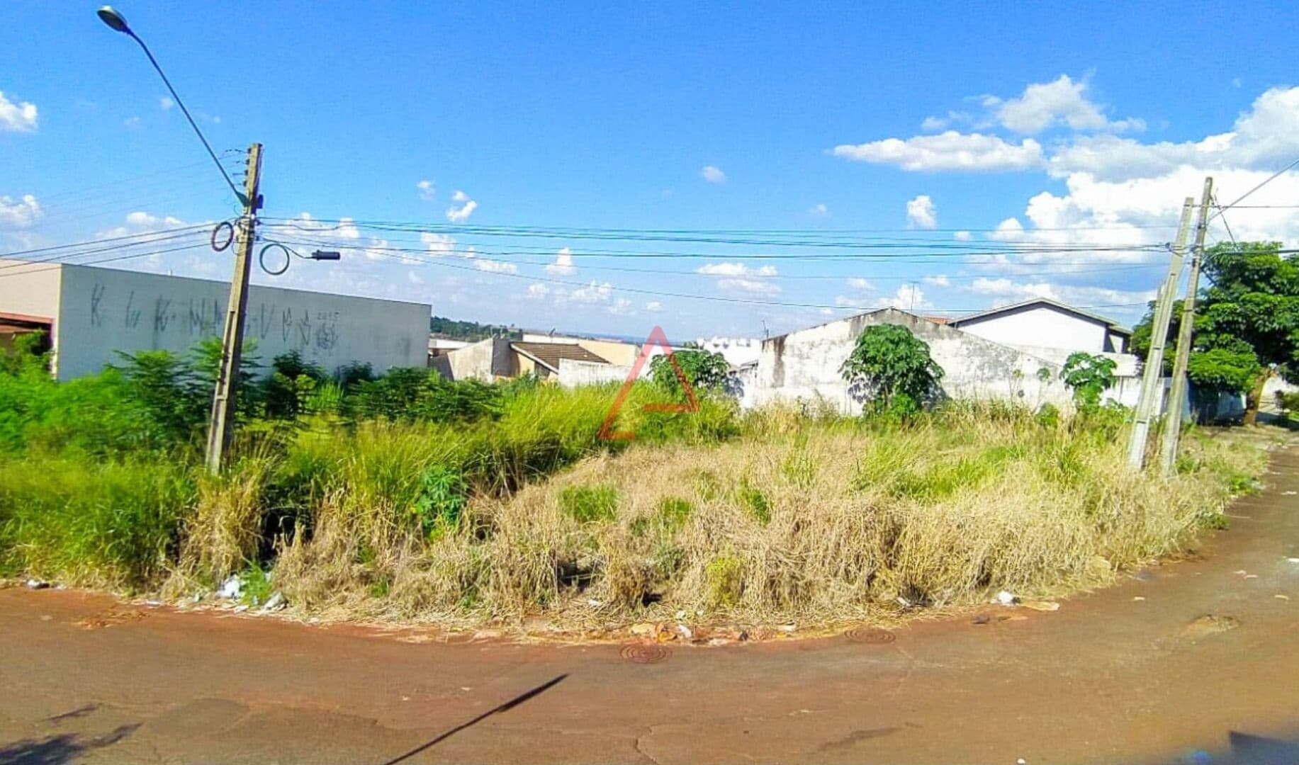 Terreno à venda, 292 m² por R$ 205.000,00 - Jardim Tropical - Londrina/PR