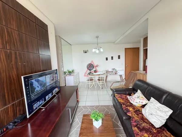 Apartamento com 3 Quartos à Venda, R$350.000,00, Champagnat, Londrina-PR