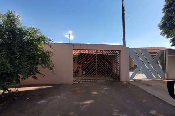 Casa com 3 quartos à venda, 150 m² por R$ 480.000,00, Jardim dos Alpes I, Londrina-PR