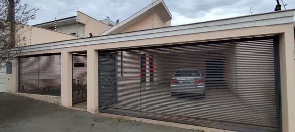 Casa com 3 Quartos (3 Suítes) à Venda, 166m² por R$900.000,00, Jardim Tókio, Londrina-PR