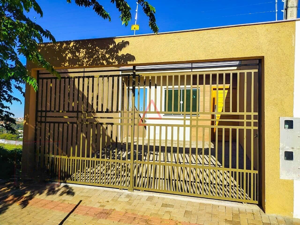 Casa Sobrado com 4 quartos (suíte) à venda, 135 m² por R$ 550.000,00, Portal de Versalhes 2 - Londrina/PR