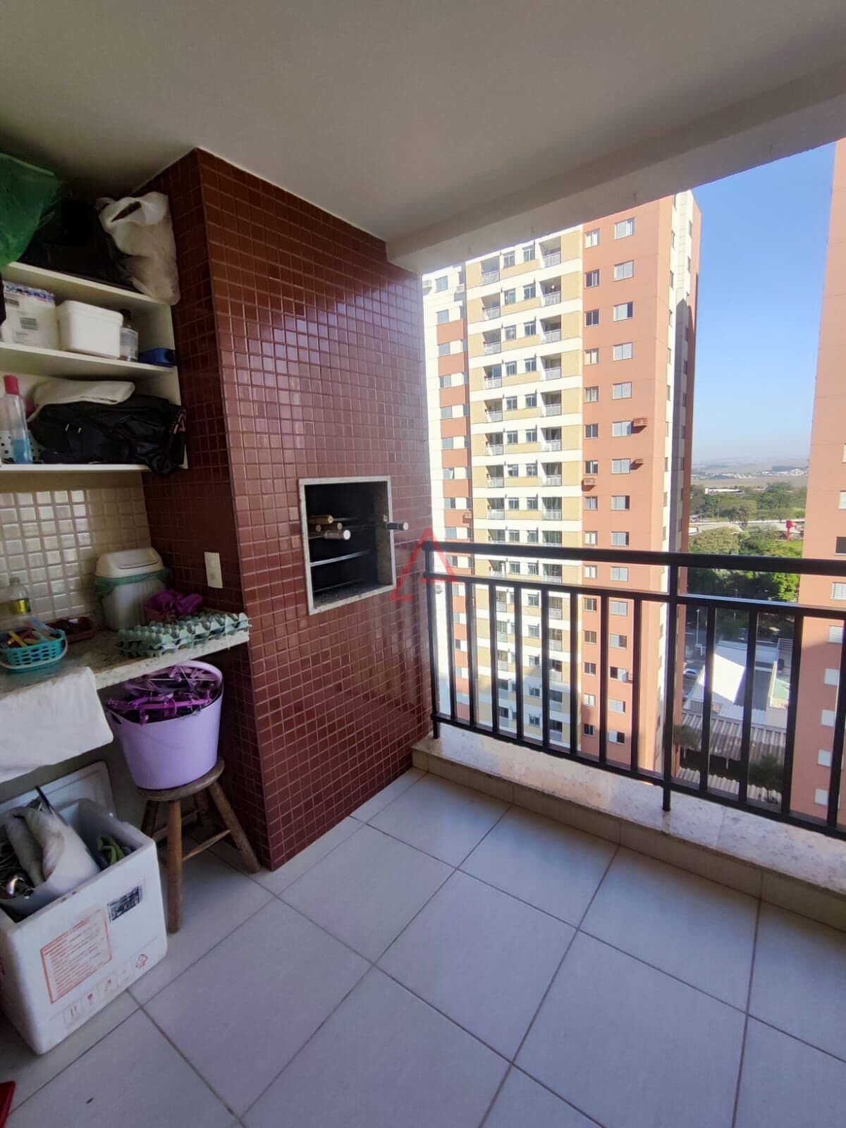 Apartamento com 3 quartos (suíte) à Venda, 76,68m² por R$650.000,00, Gleba Palhano, Londrina-PR