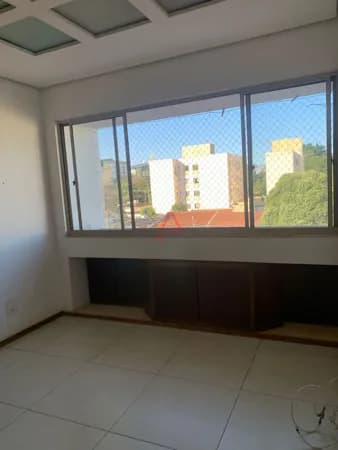Apartamento com 3 Quartos à Venda, 85m² por R$330.000,00, Dom Bosco, Londrina-PR
