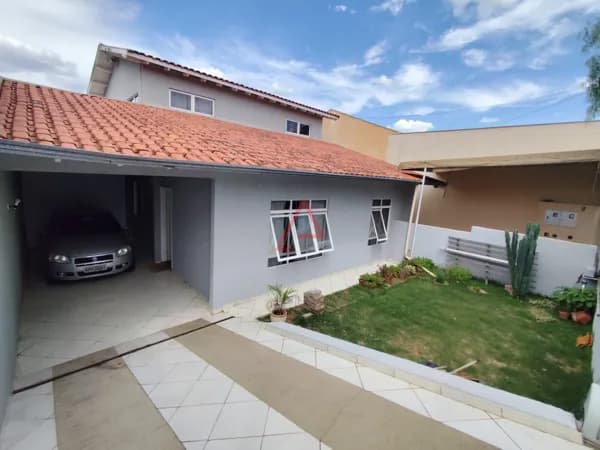Casa com 3 quartos (2 suites) à Venda, por R$800.000,00, Jardim Sabará, Londrina-PR
