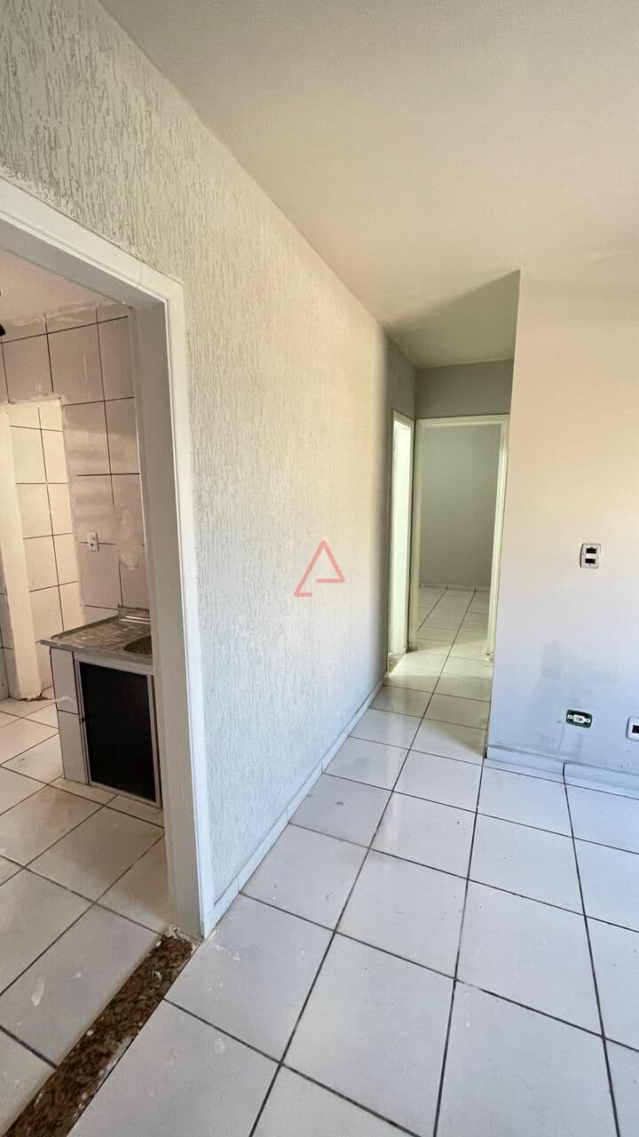 Apartamento com 2 quartos à Venda, 44m² por R$160.000,00, Parque Jamaica, Londrina-PR