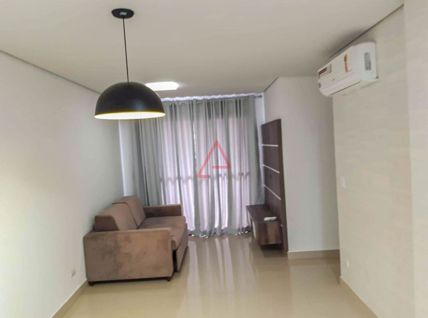Apartamento com 3 dormitórios à venda, 67 m² por R$ 420.000,00 - Centro - Londrina/PR