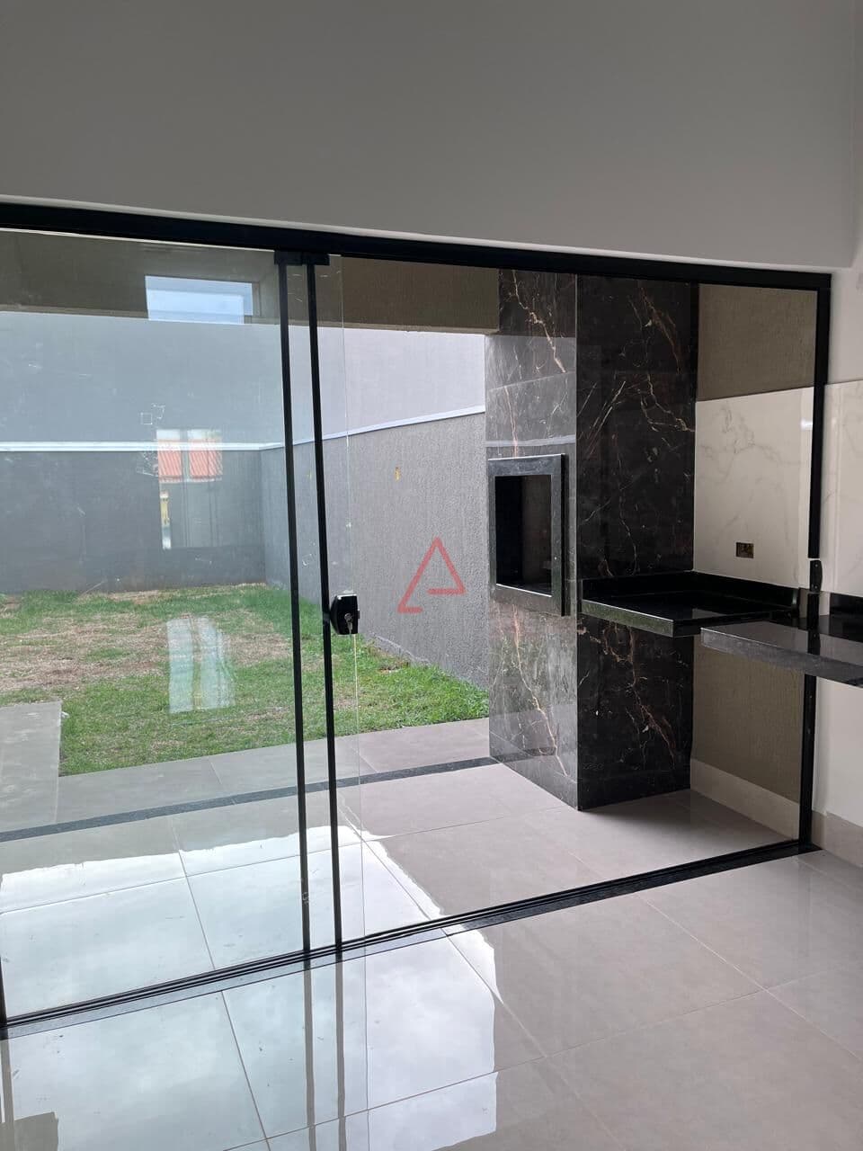 Casa com 3 Quartos à Venda, 95m² por R$470.000,00, Alto da Boa Vista, Londrina-PR