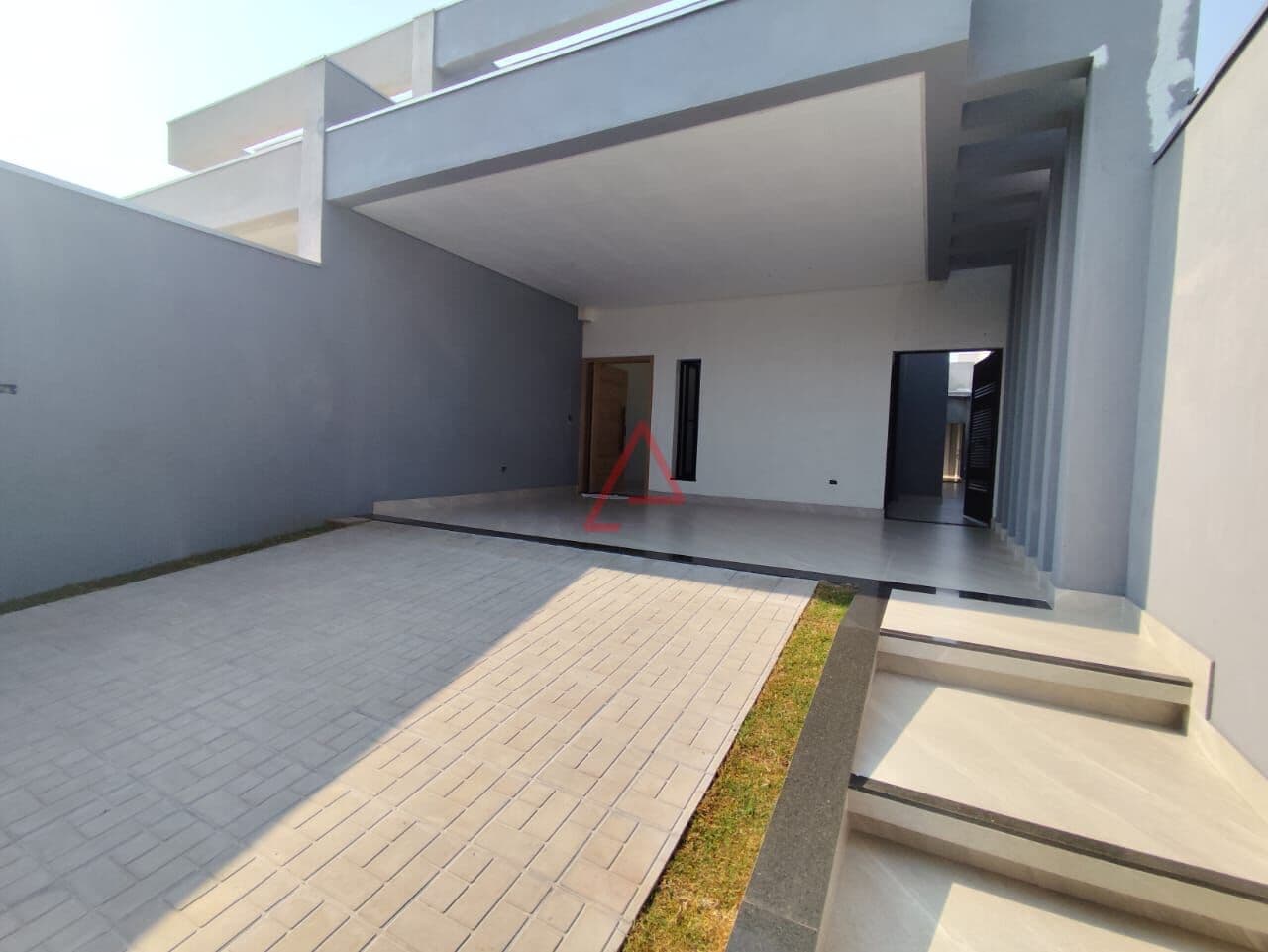 Casa 3 quartos (1 suíte) à Venda, 140m² por R$1.280.000,00, Dom Pedro, Londrina-PR