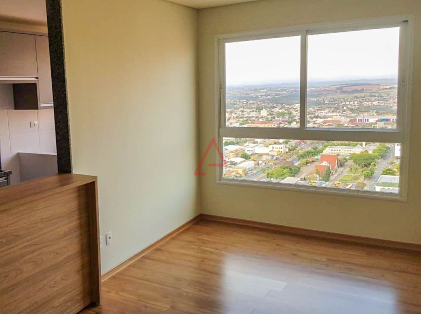 Apartamento com 2 dormitórios à venda, 56 m² por R$ 435.000,00 - Centro - Londrina/PR
